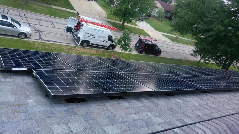 Solar panels installer