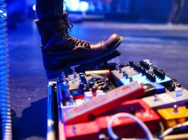 5 Effect Pedals You Should Have for Your Acoustic Guitar