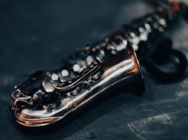 Best Sites to Learn Saxophone in 2022 and Beyond