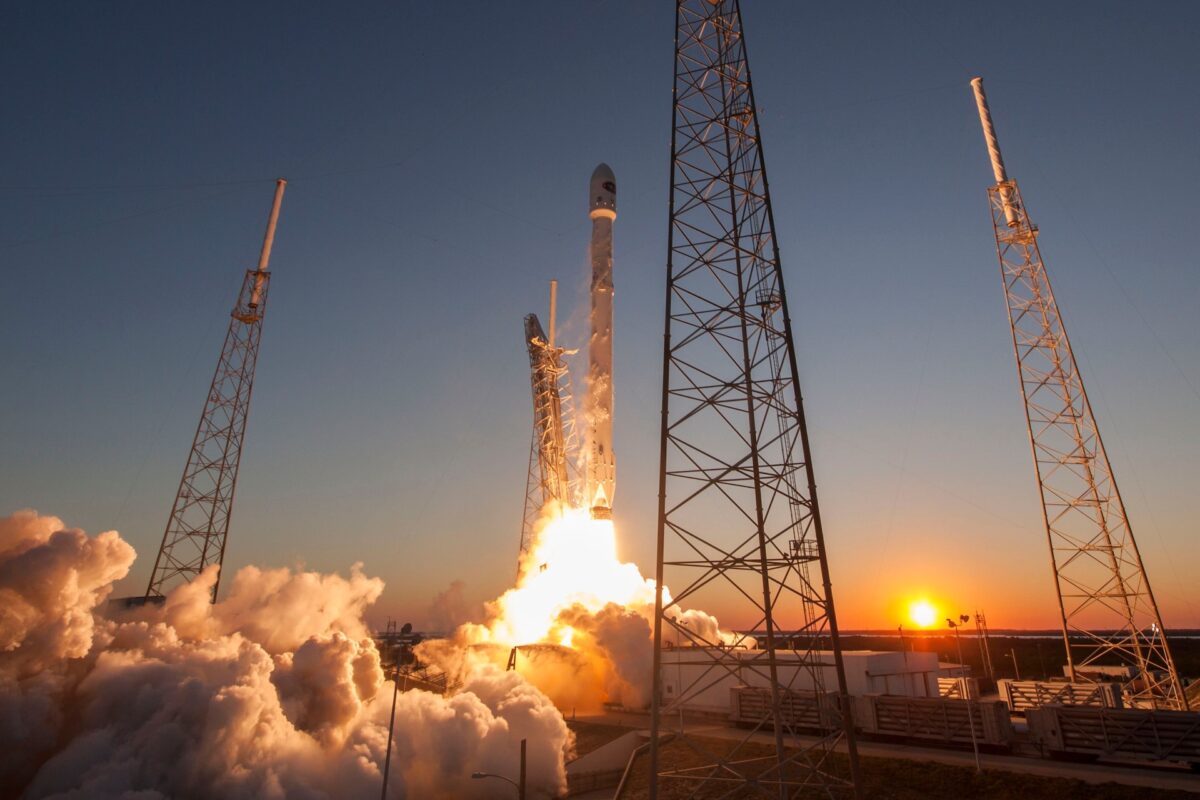 spacex-stock-analysis